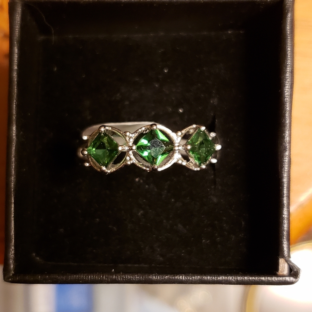 Size 8 RBP ring. Never worn.